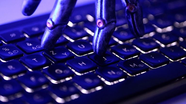 The 2026 guide to AI-Driven Smart Agent Keys: Enhancing Security Without Compromising User Experience